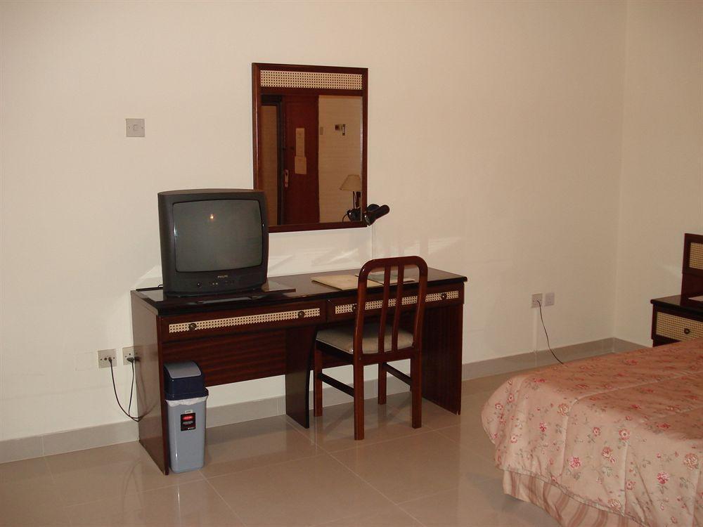Atlas Hotel Manama Eksteriør bilde